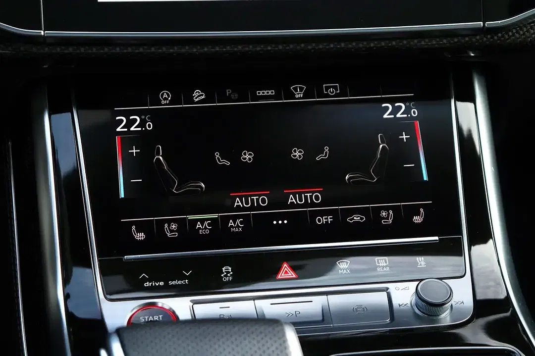 Audi SQ7 - Thumbnail 17