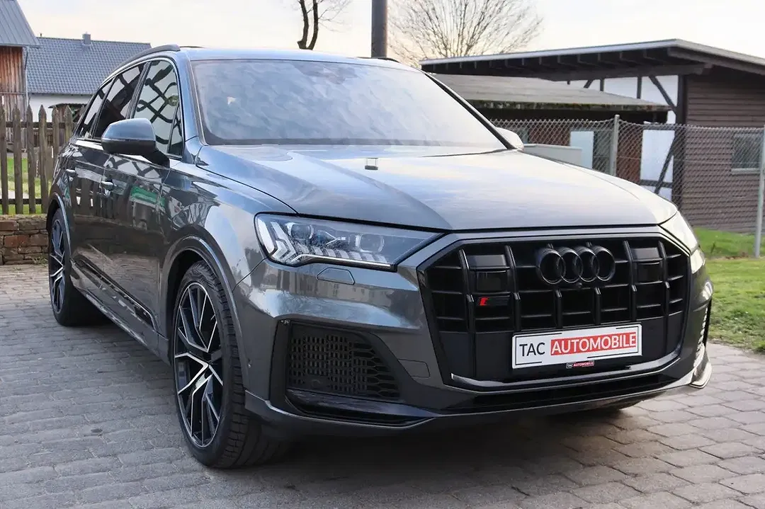Audi SQ7 - Thumbnail 24