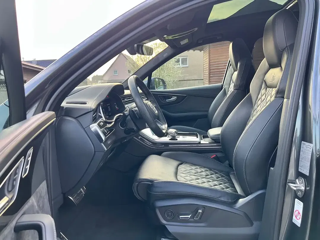 Audi SQ7 - Thumbnail 9