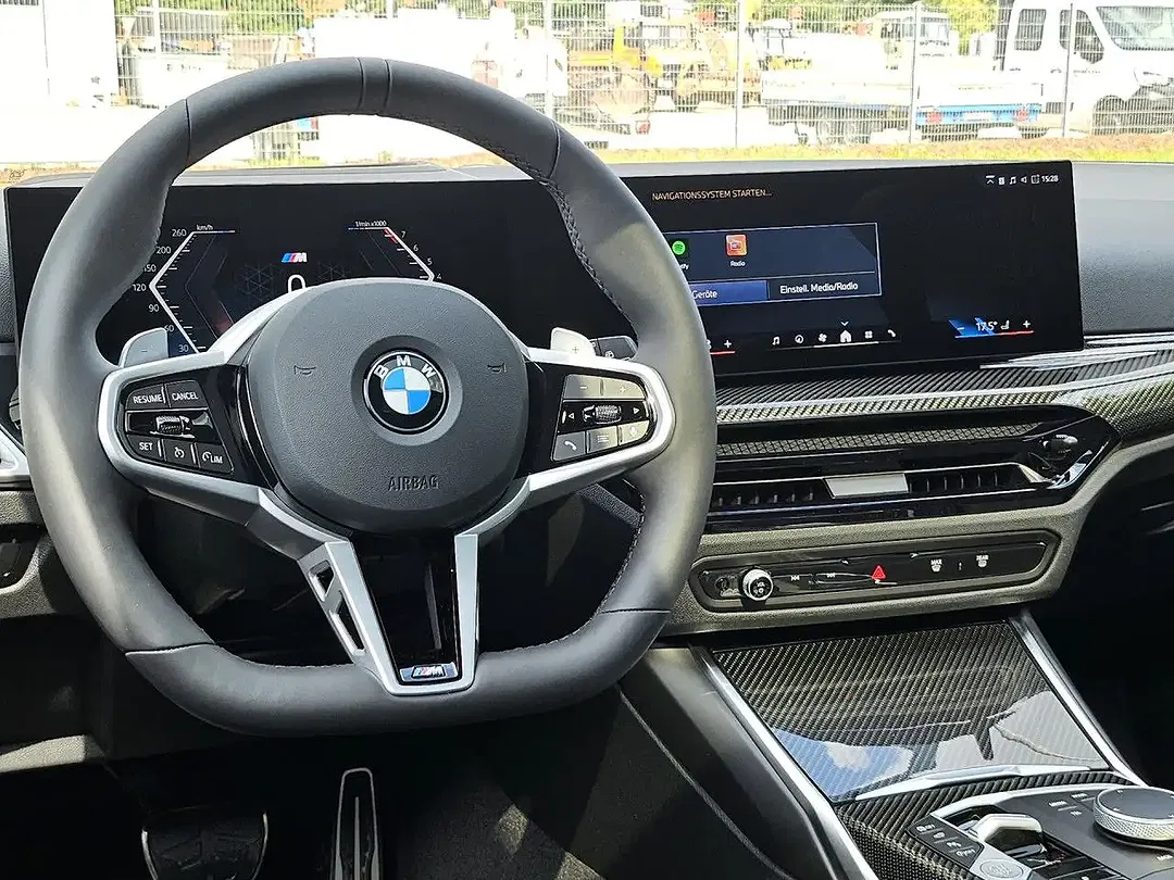 BMW 330 - Thumbnail 12