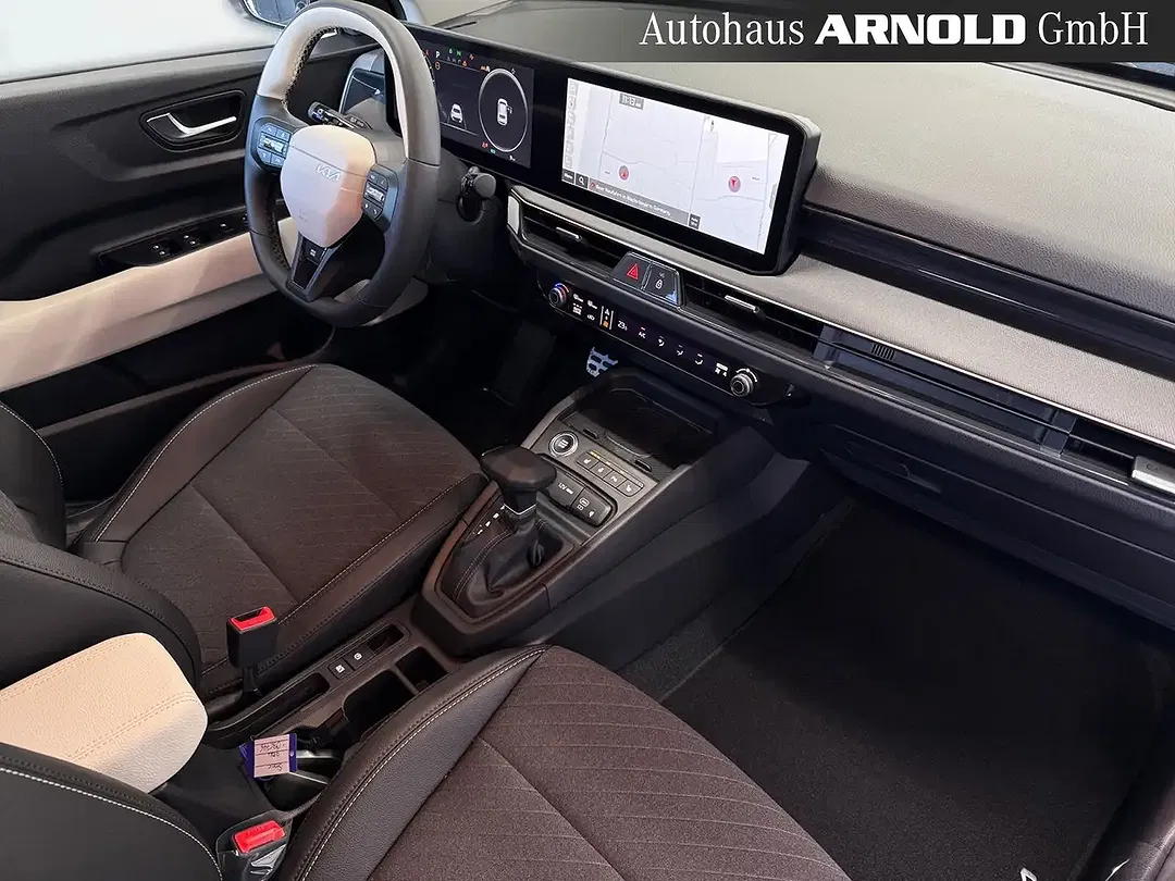 Kia Stonic - Thumbnail 11