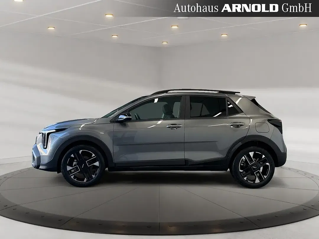 Kia Stonic - Thumbnail 2