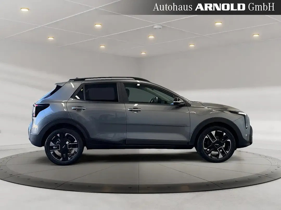Kia Stonic - Thumbnail 5