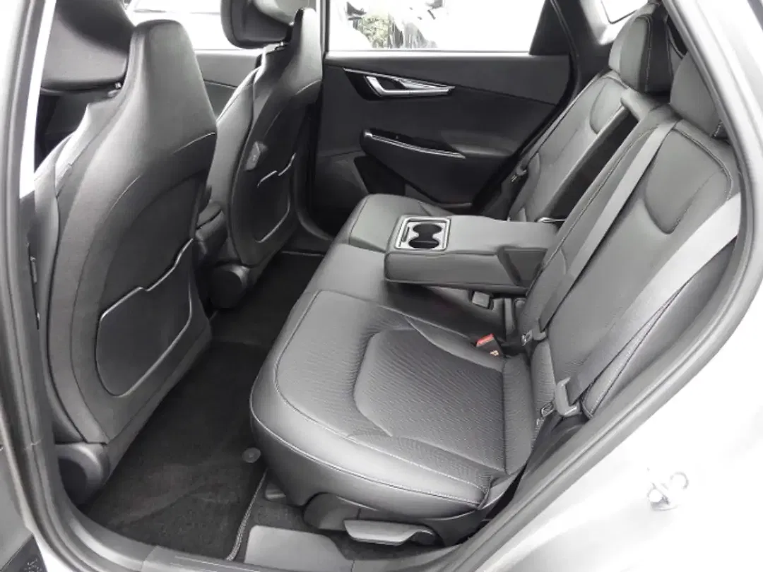 Kia EV6 - Thumbnail 15