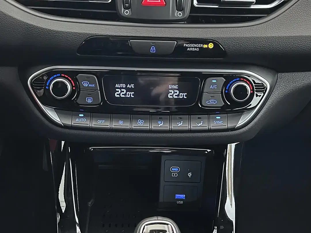 Hyundai i30 - Thumbnail 11