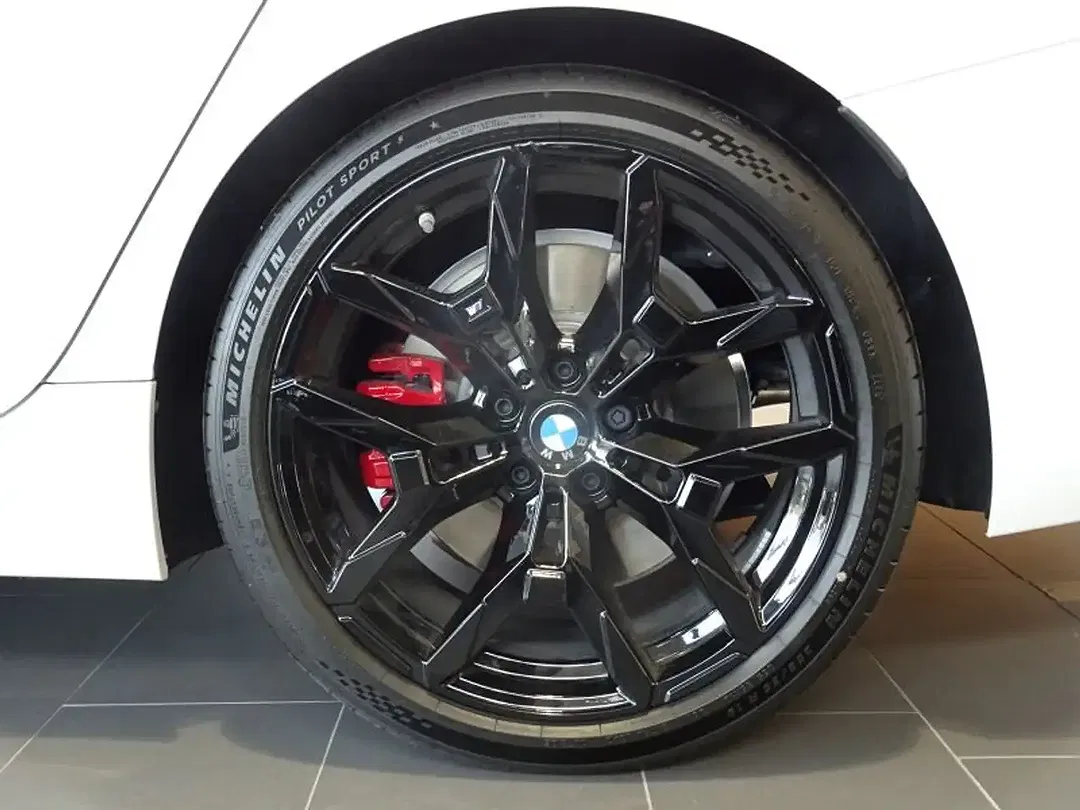 BMW 320 - Thumbnail 11