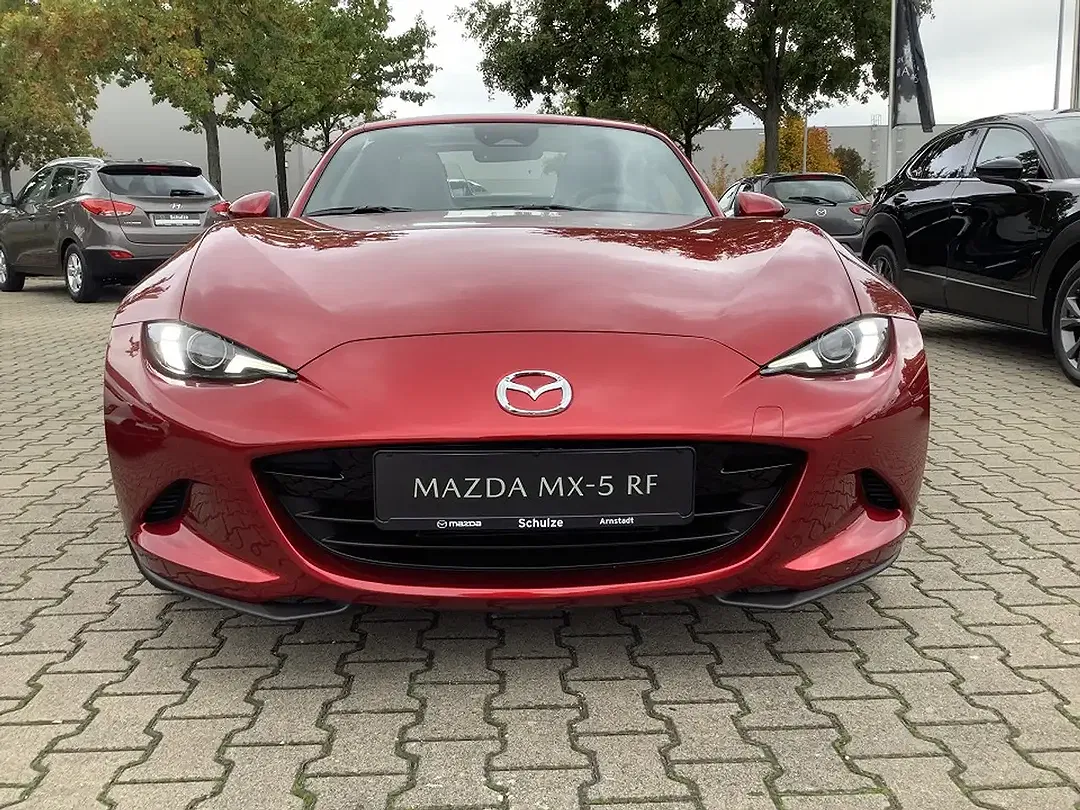 Mazda MX-5 - Thumbnail 2