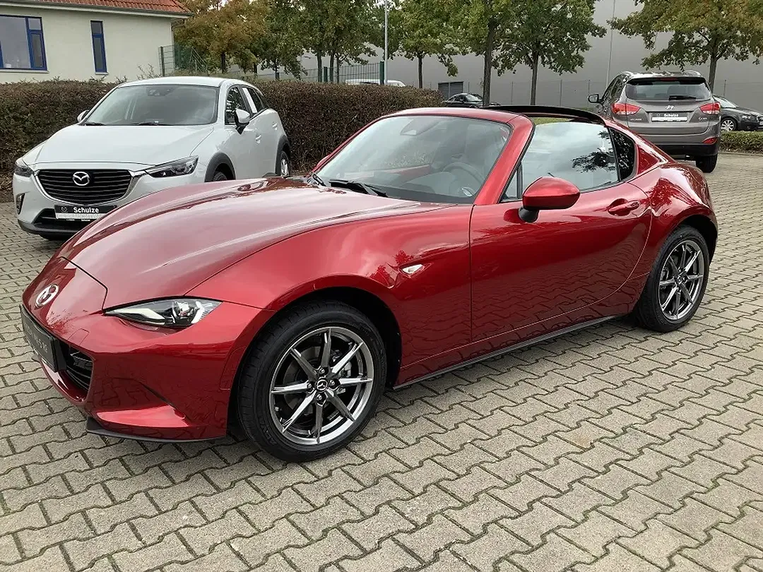 Mazda MX-5 - Thumbnail 3
