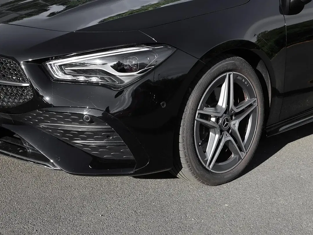 Mercedes-Benz CLA 200 - Thumbnail 10