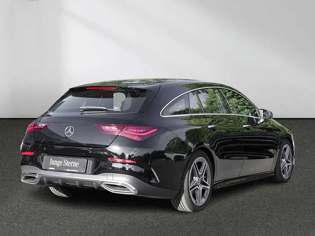 Mercedes-Benz CLA 200 - Thumbnail 2