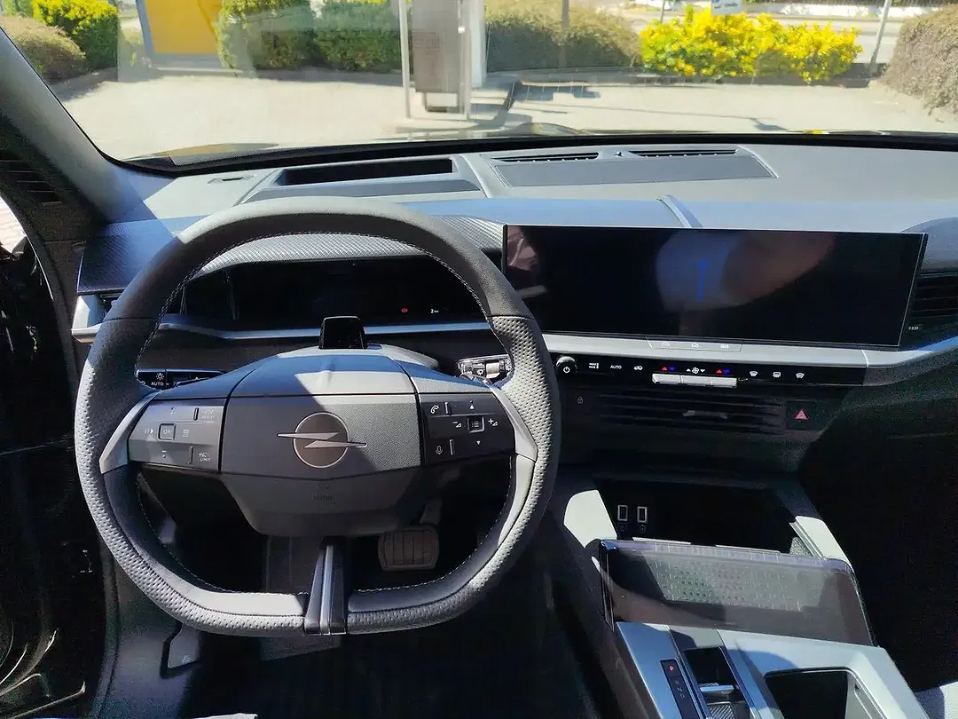 Opel Grandland - Thumbnail 11