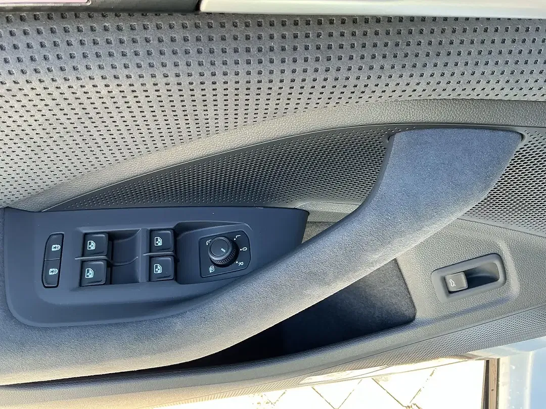 Skoda Superb - Thumbnail 12