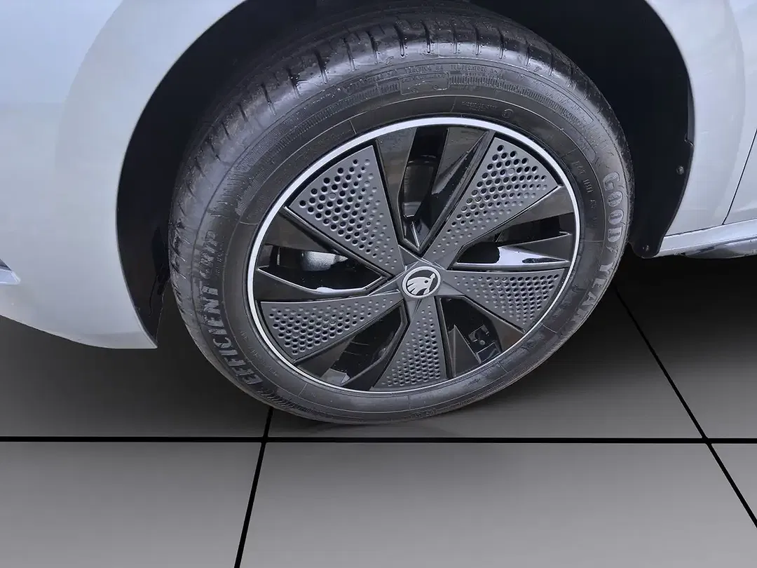 Skoda Kamiq - Thumbnail 9
