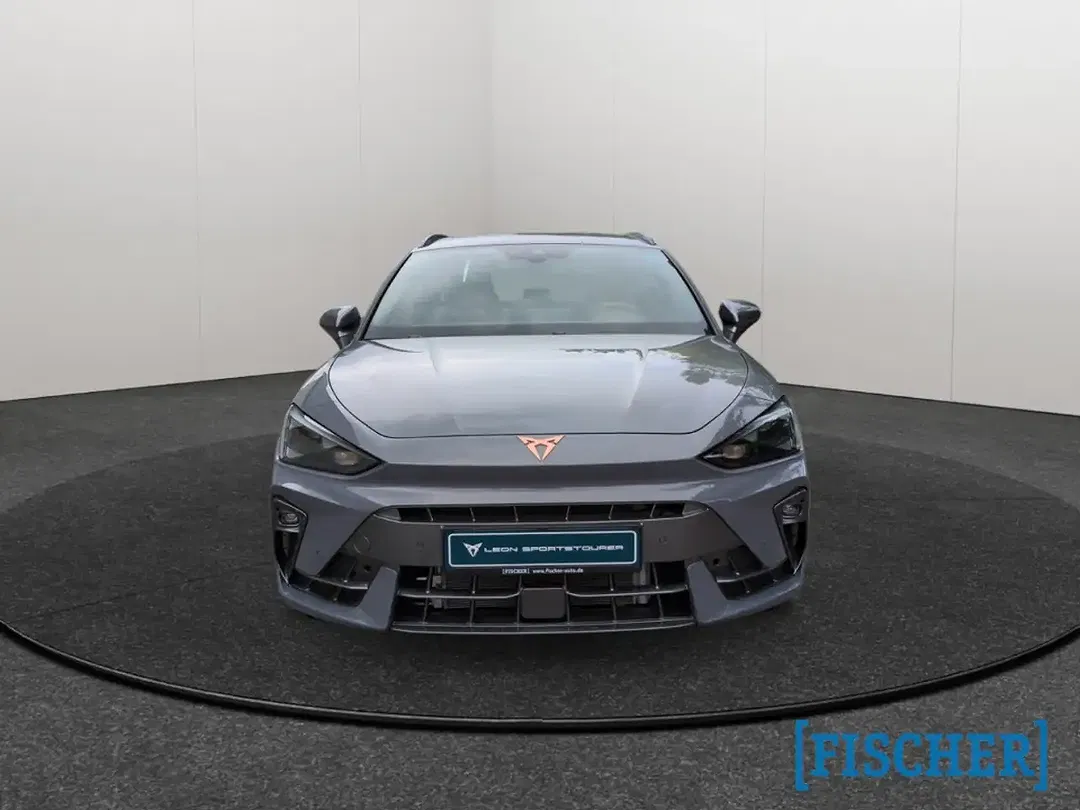CUPRA Leon - Thumbnail 2