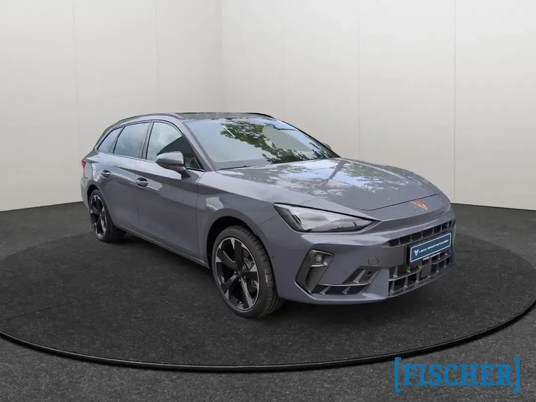 CUPRA Leon - Thumbnail 3
