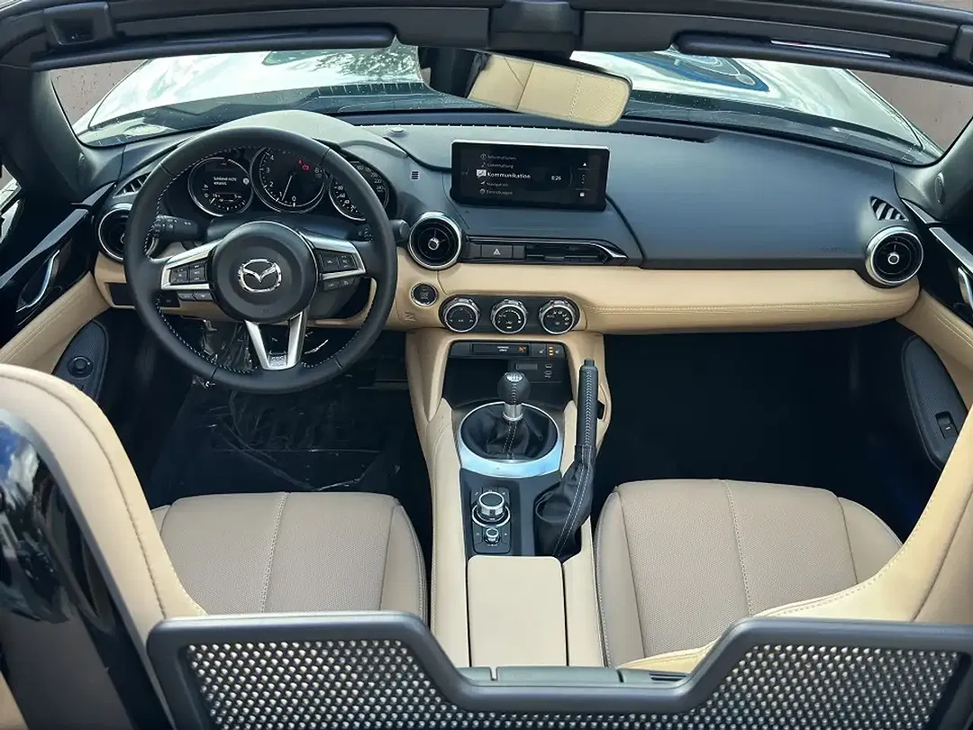 Mazda MX-5 - Thumbnail 13