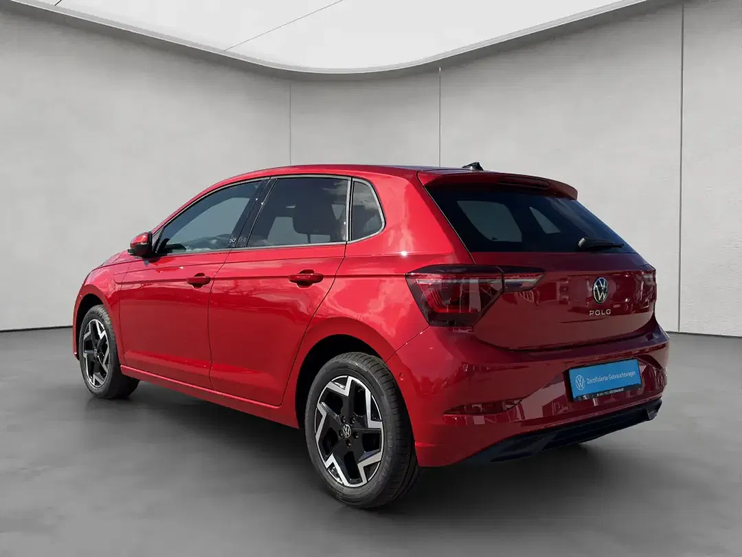Volkswagen Polo - Thumbnail 5