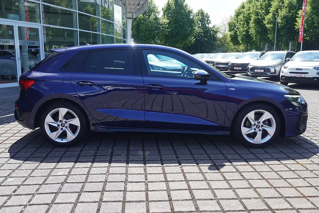 Audi A3 - Thumbnail 5