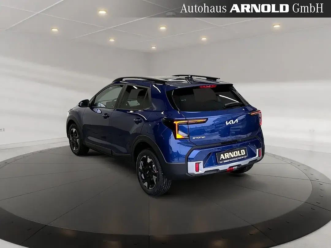 Kia Stonic - Thumbnail 3