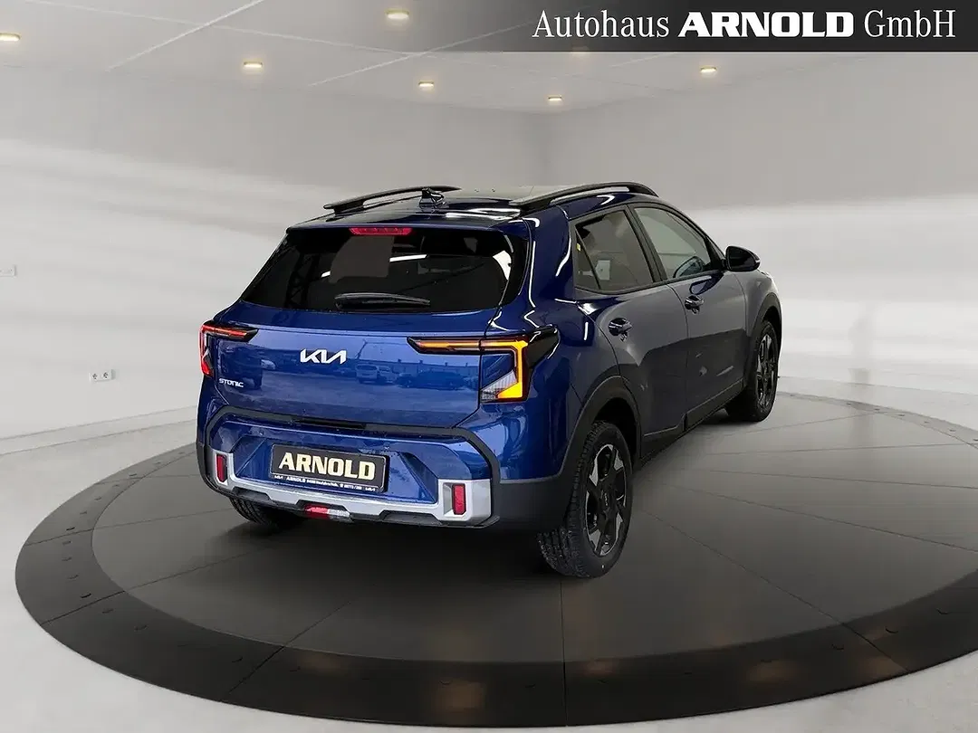 Kia Stonic - Thumbnail 4