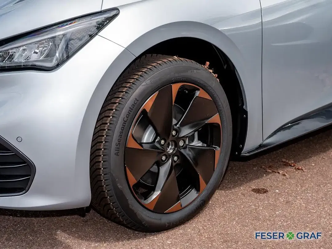 CUPRA Born - Thumbnail 13