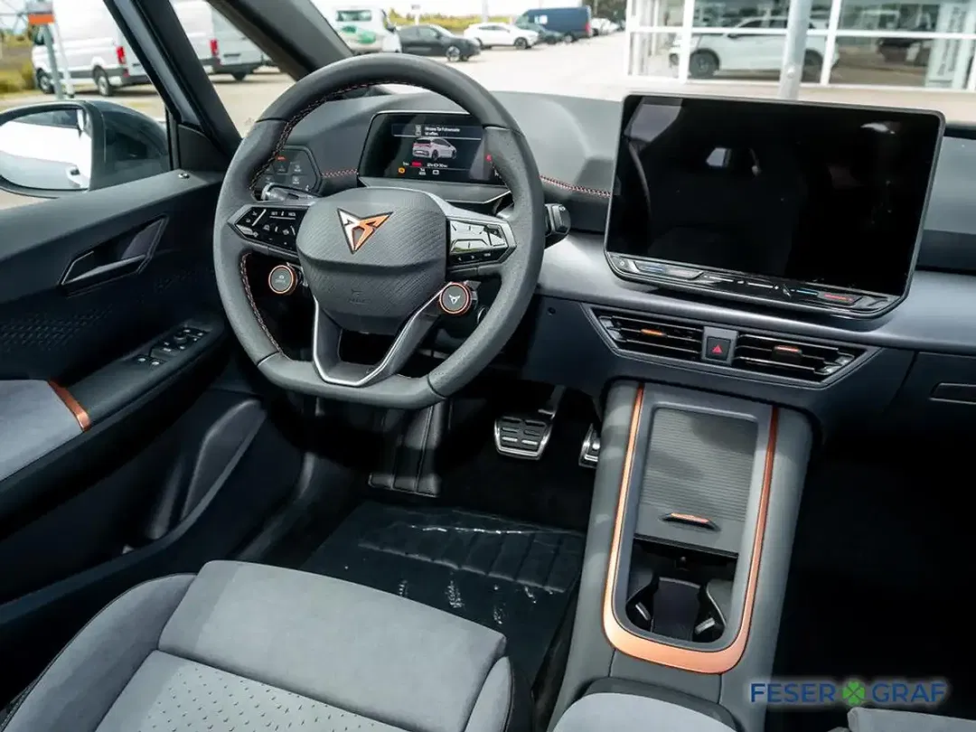 CUPRA Born - Thumbnail 7