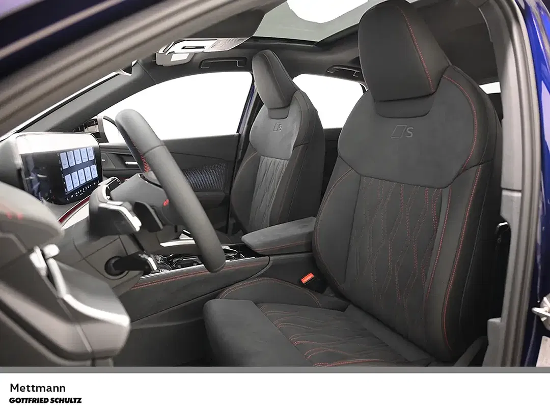 Audi Q3 - Thumbnail 10