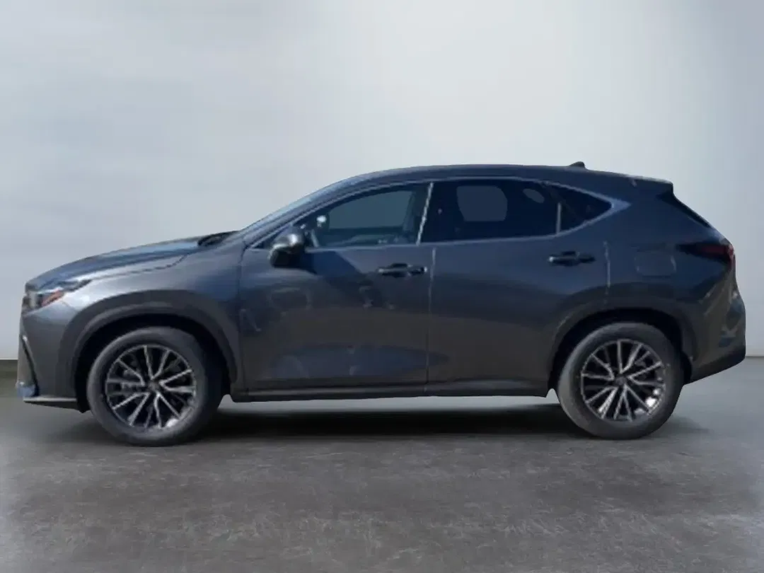 Lexus NX 450h+ - Thumbnail 2