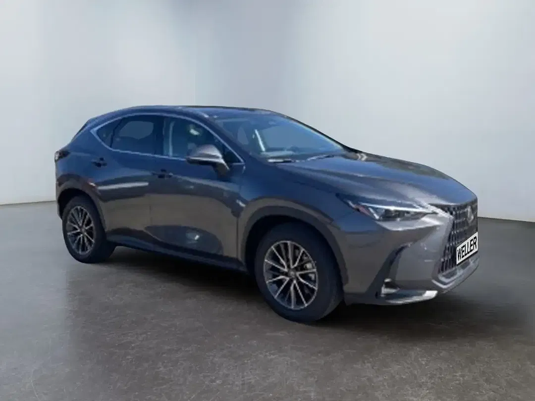 Lexus NX 450h+ - Thumbnail 6