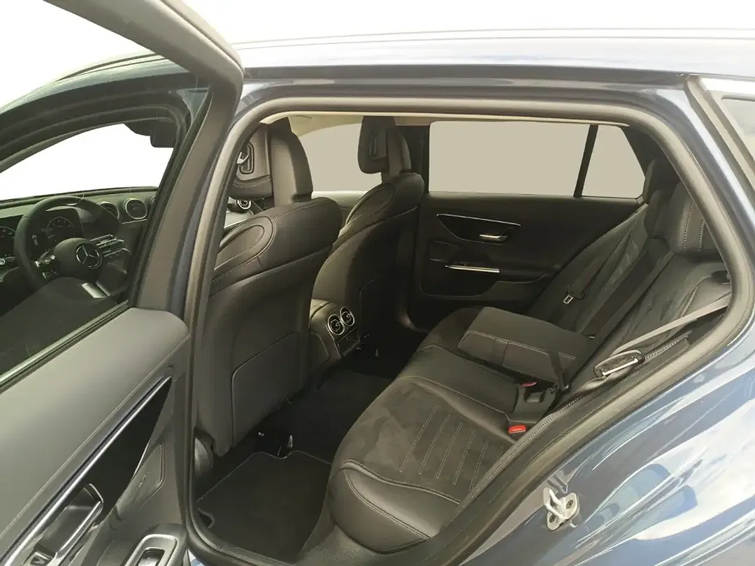 Mercedes-Benz C 300 - Thumbnail 13