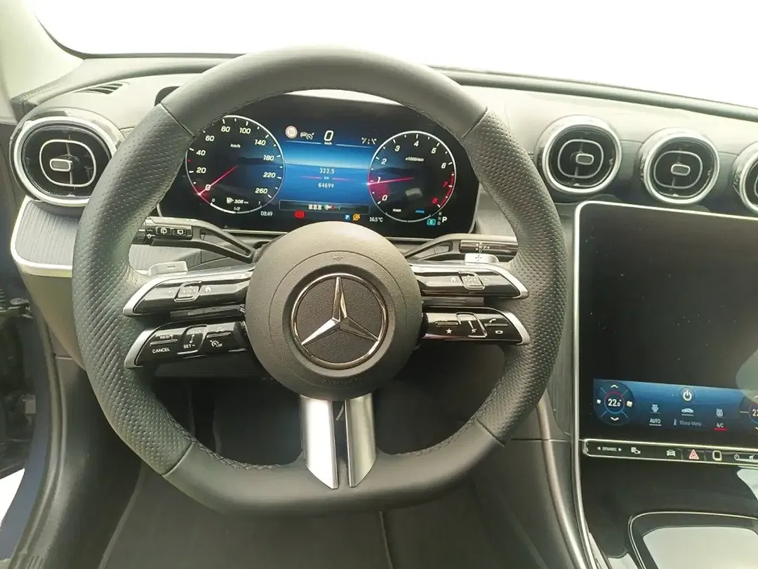 Mercedes-Benz C 300 - Thumbnail 14