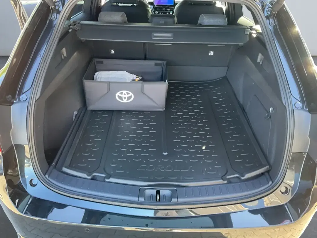 Toyota Corolla - Thumbnail 12