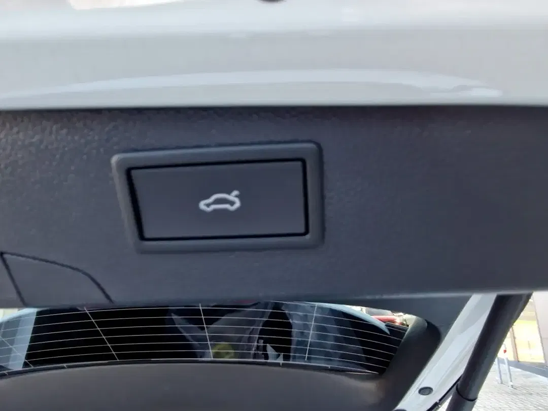 Skoda Superb - Thumbnail 13