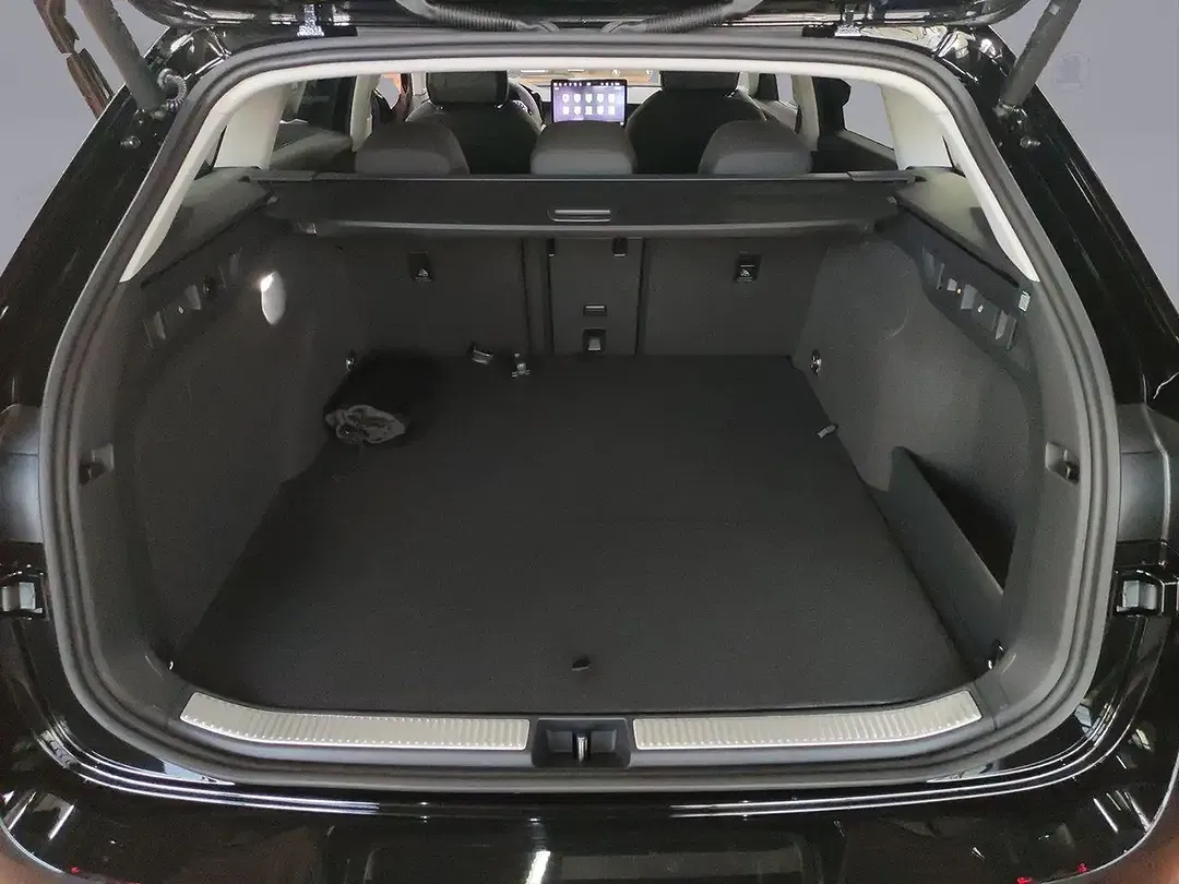 Skoda Superb - Thumbnail 10