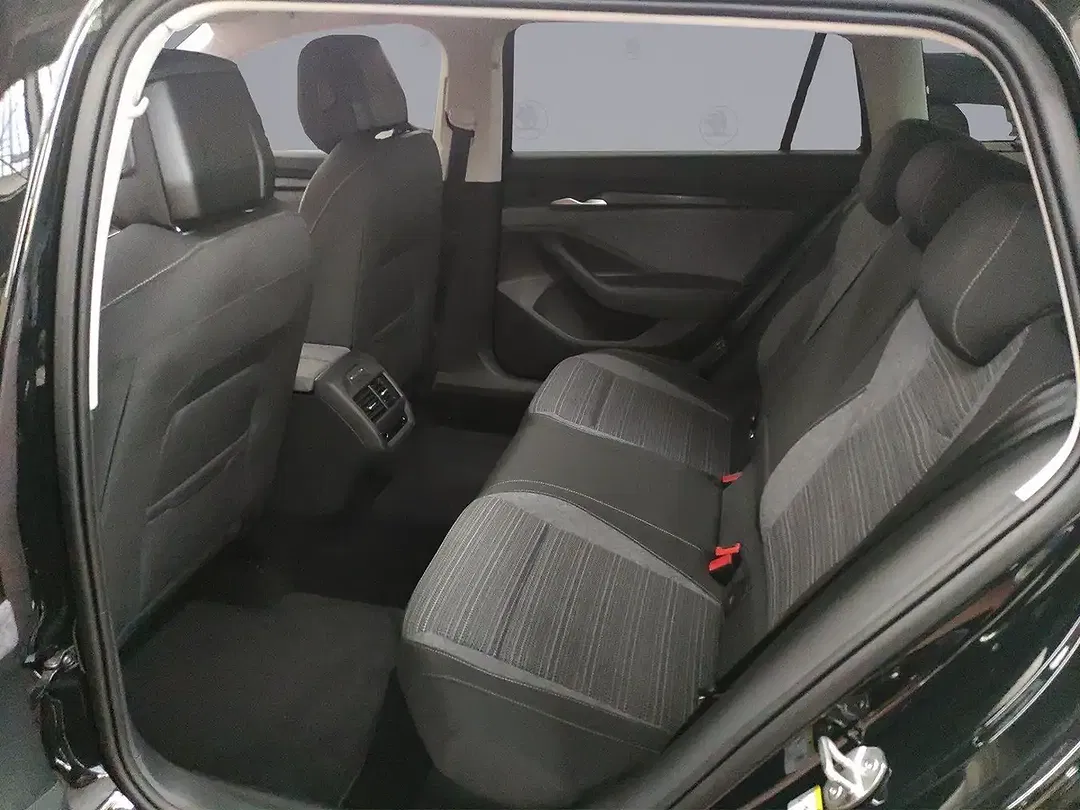 Skoda Superb - Thumbnail 8