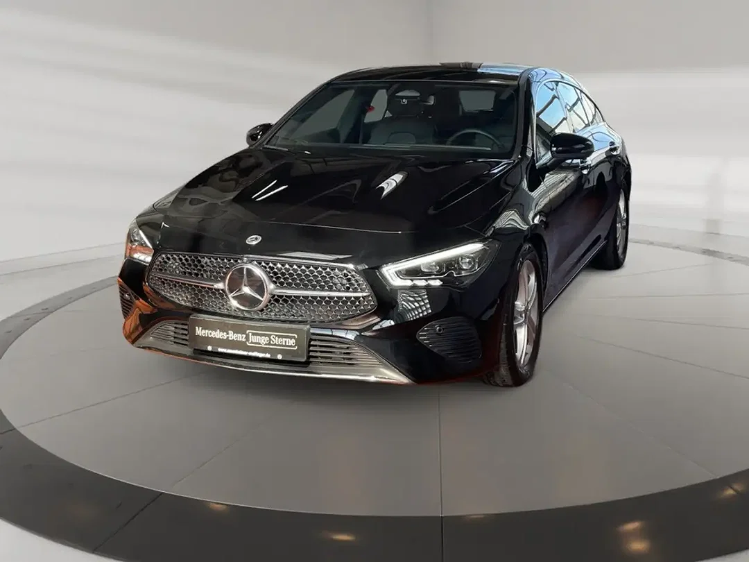 Mercedes-Benz CLA 200 - Afbeelding 1