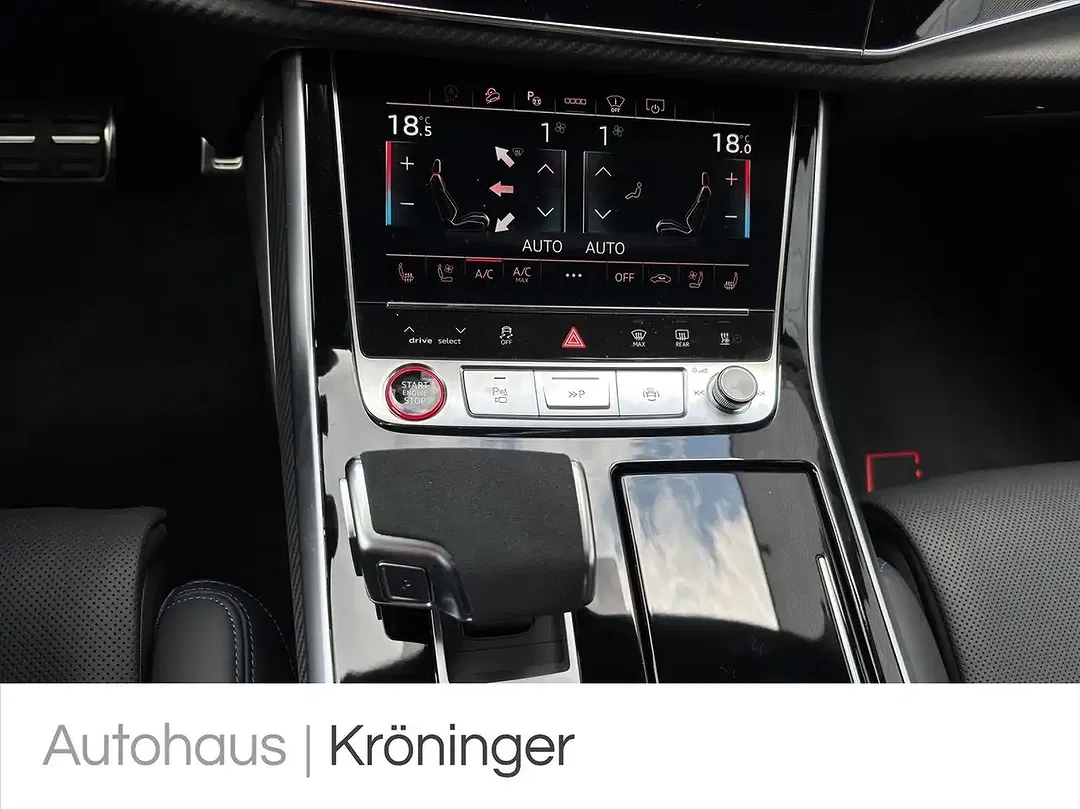 Audi RS Q8 - Thumbnail 14