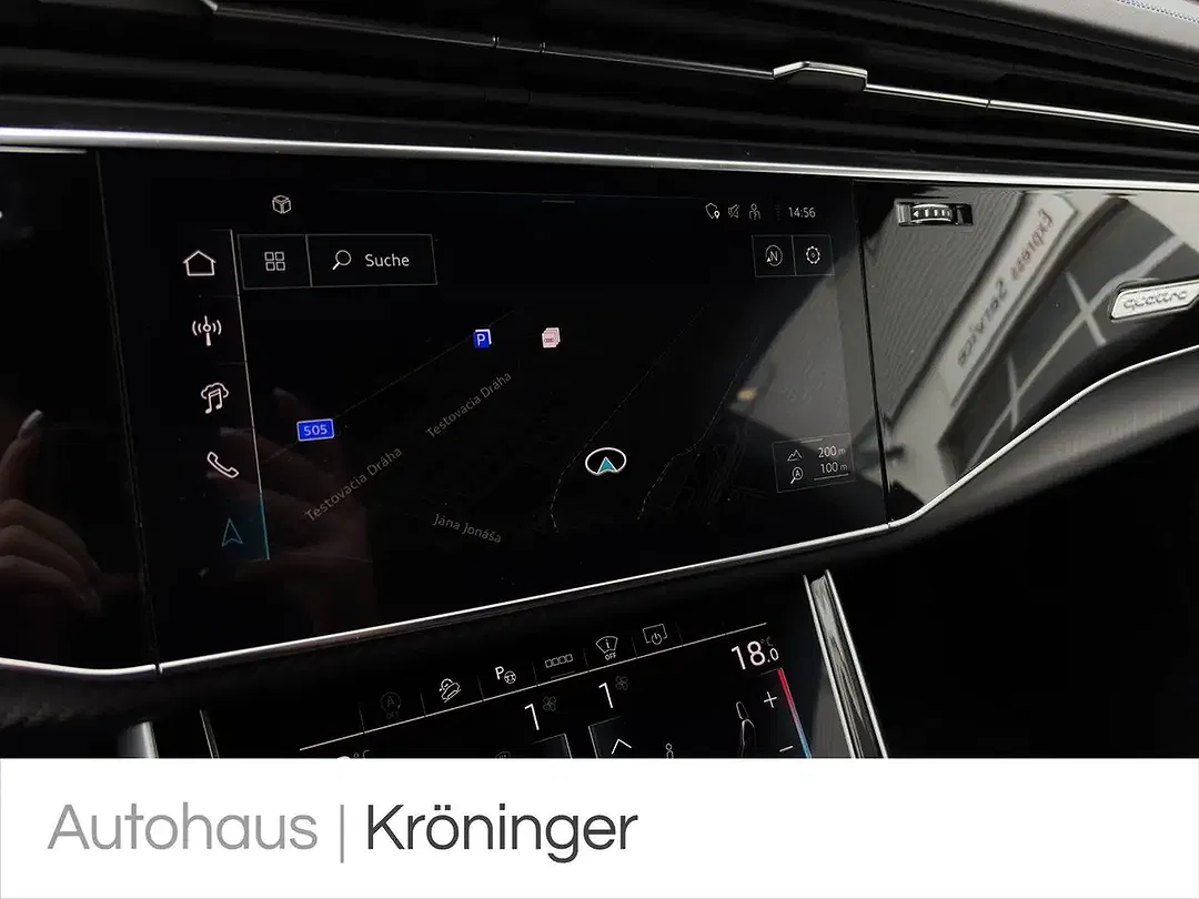 Audi RS Q8 - Thumbnail 15