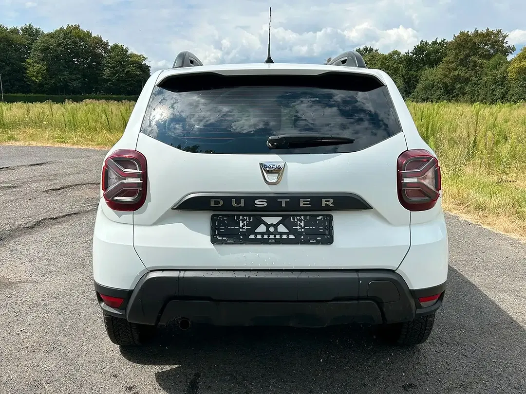 Dacia Duster - Thumbnail 4