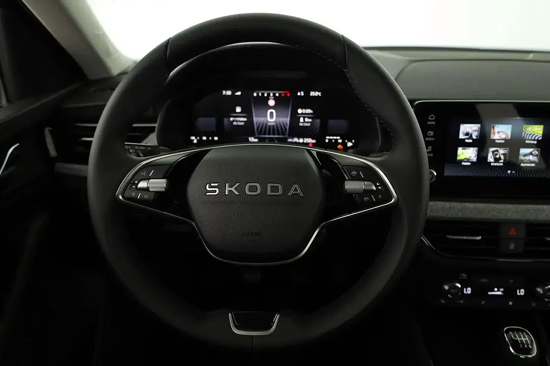 Skoda Kamiq - Thumbnail 6
