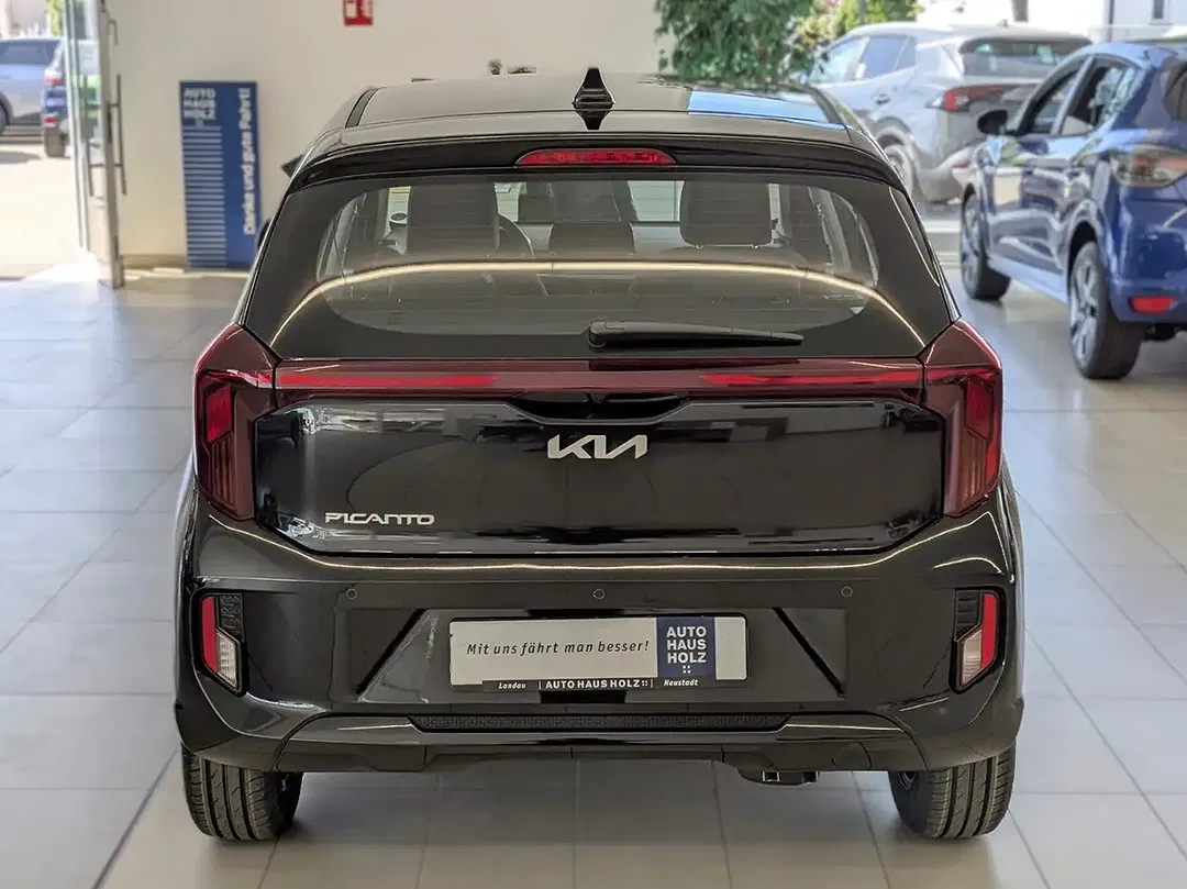 Kia Picanto - Thumbnail 3