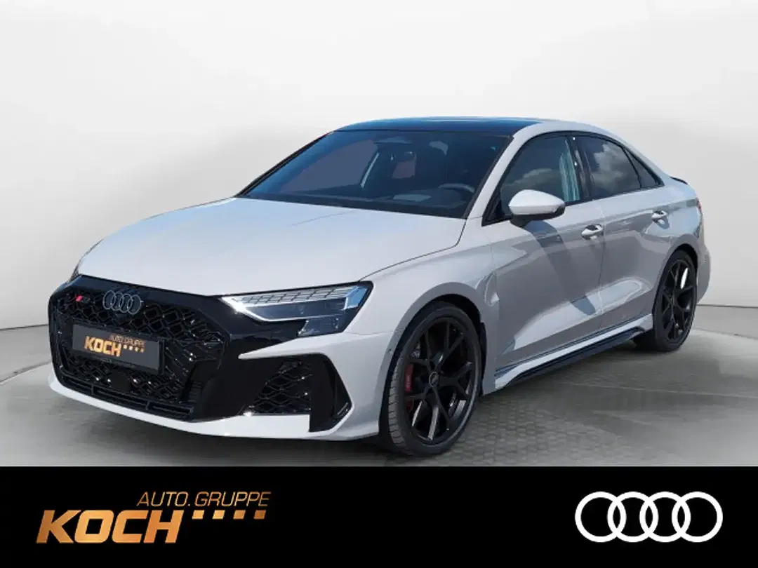 Audi RS3 - Thumbnail 1