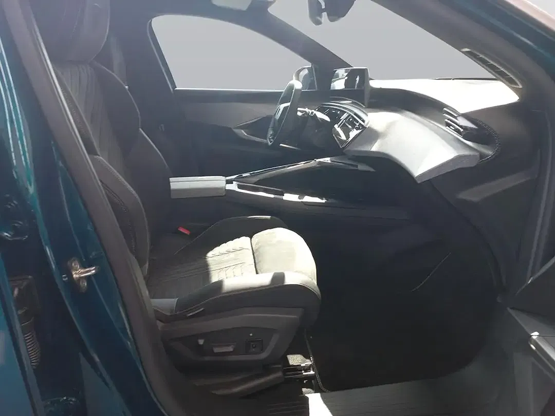 Peugeot 3008 - Thumbnail 10