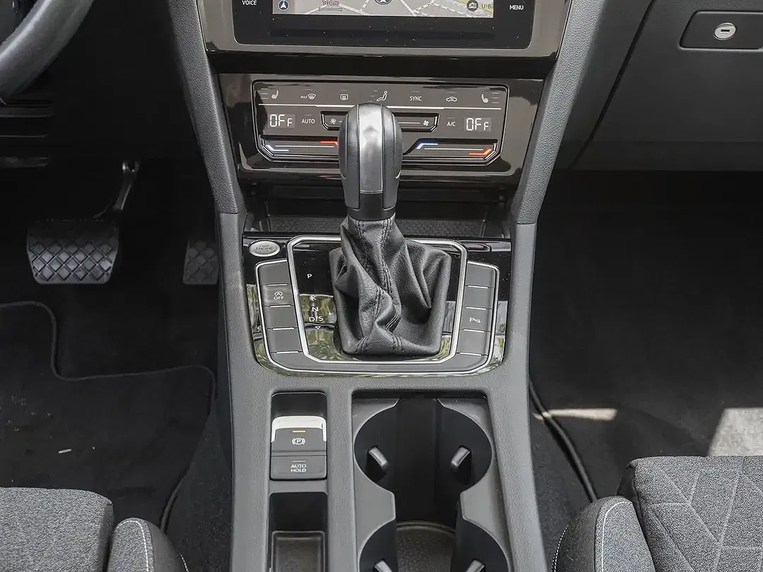 Volkswagen Passat Variant - Thumbnail 15