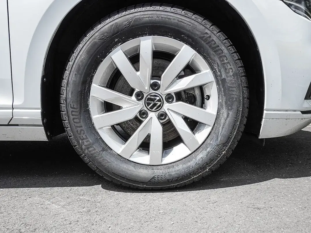 Volkswagen Passat Variant - Thumbnail 7