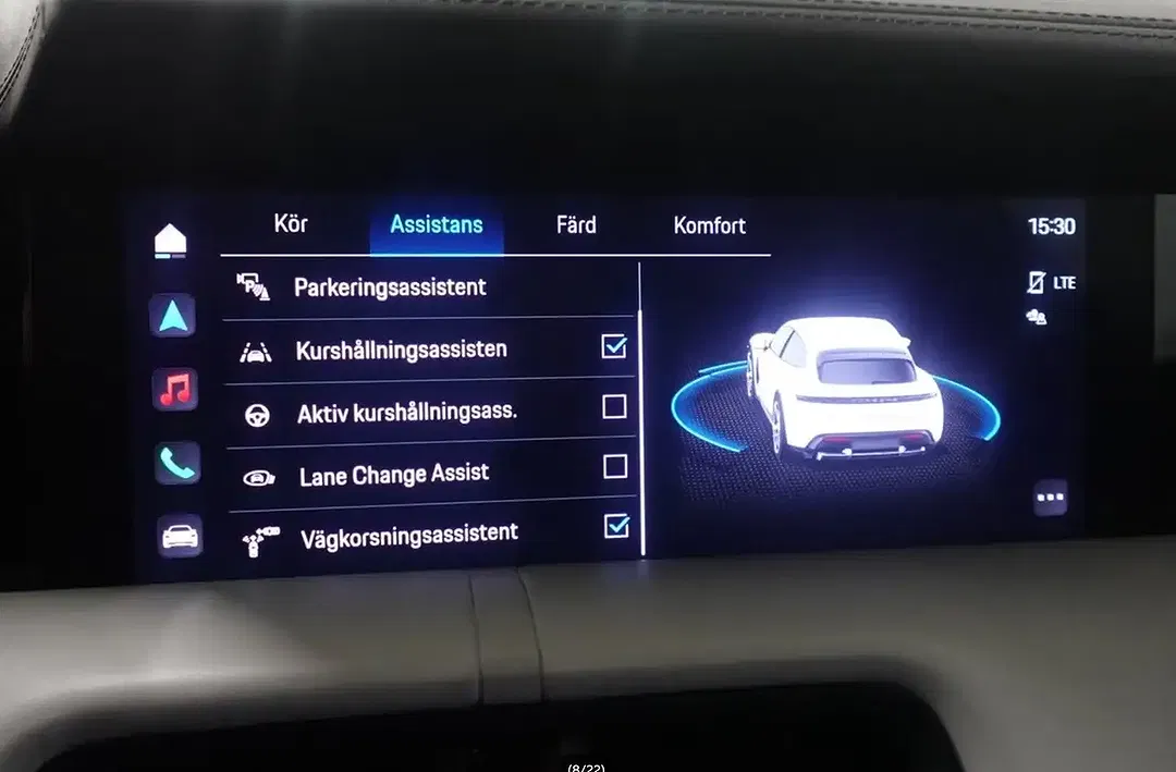 Porsche Taycan - Thumbnail 8