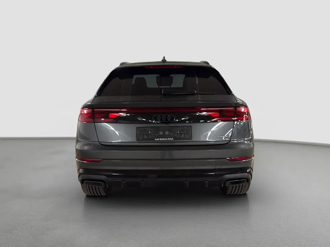 Audi Q8 - Thumbnail 5