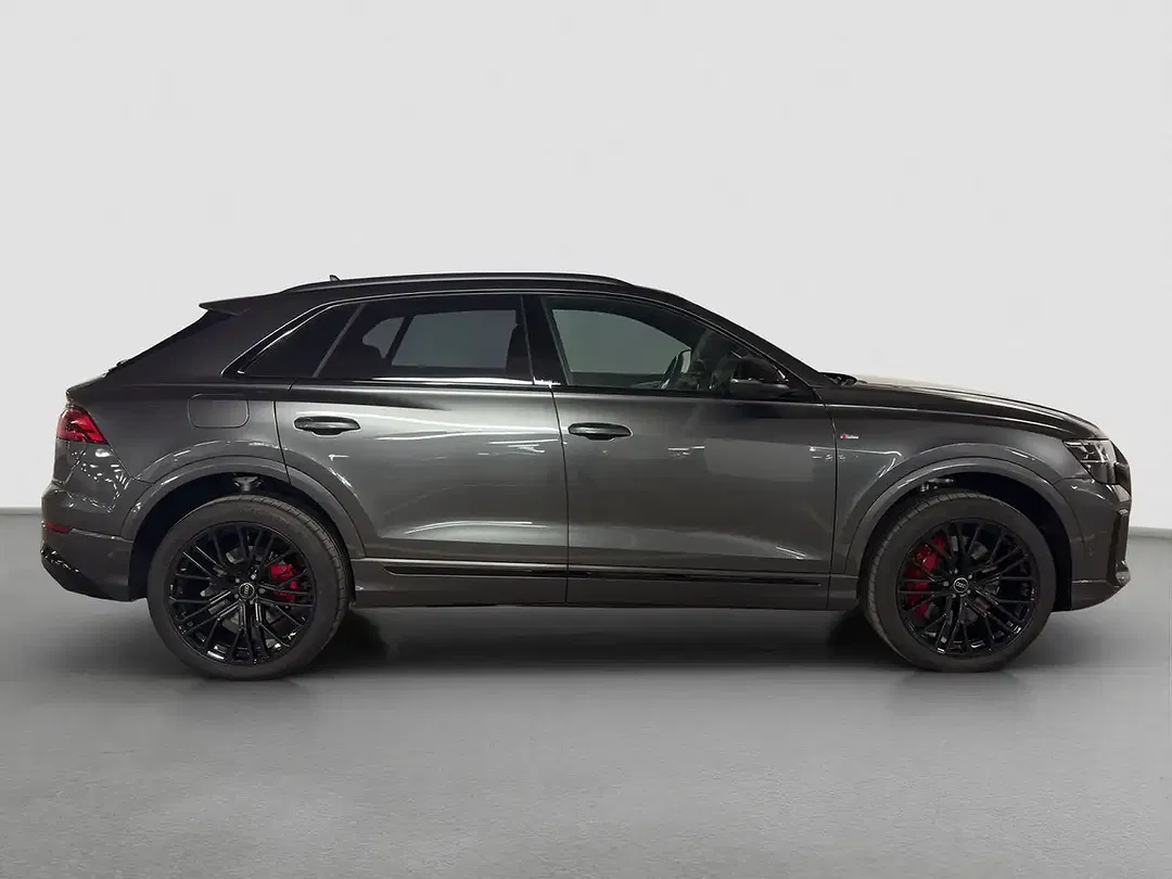 Audi Q8 - Thumbnail 7