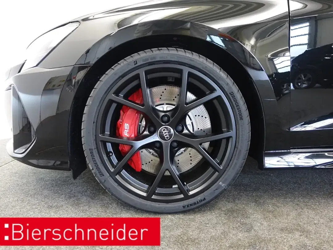 Audi RS3 - Thumbnail 5