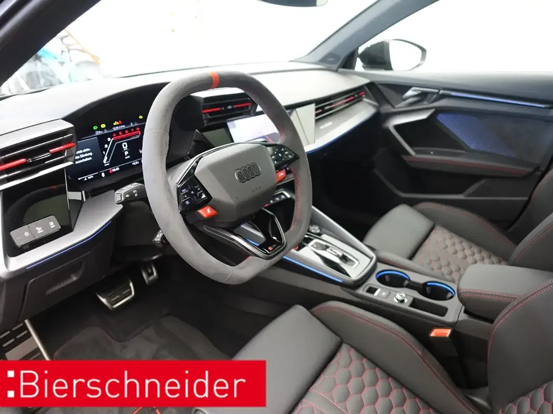 Audi RS3 - Thumbnail 9